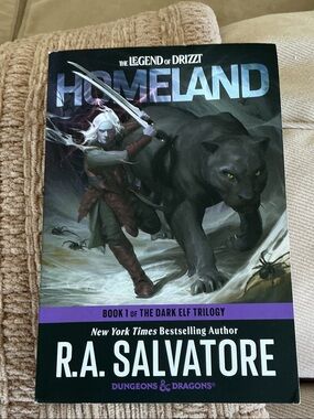 Homeland (Book 1 of The Dark Elf Trilogy) - Black Cover